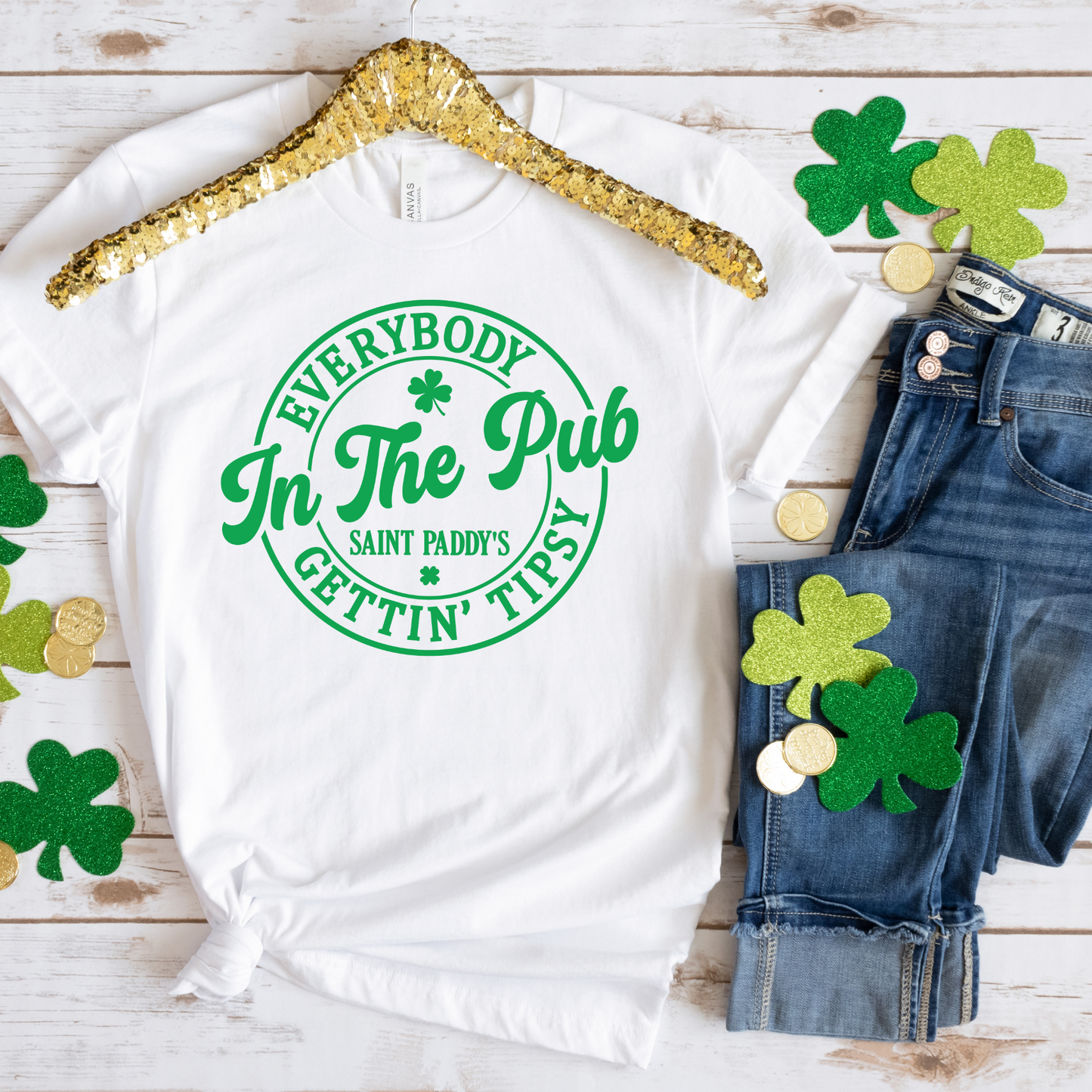 Everybody Getting Tipsy in the Pub on St. Paddy's Day Tee