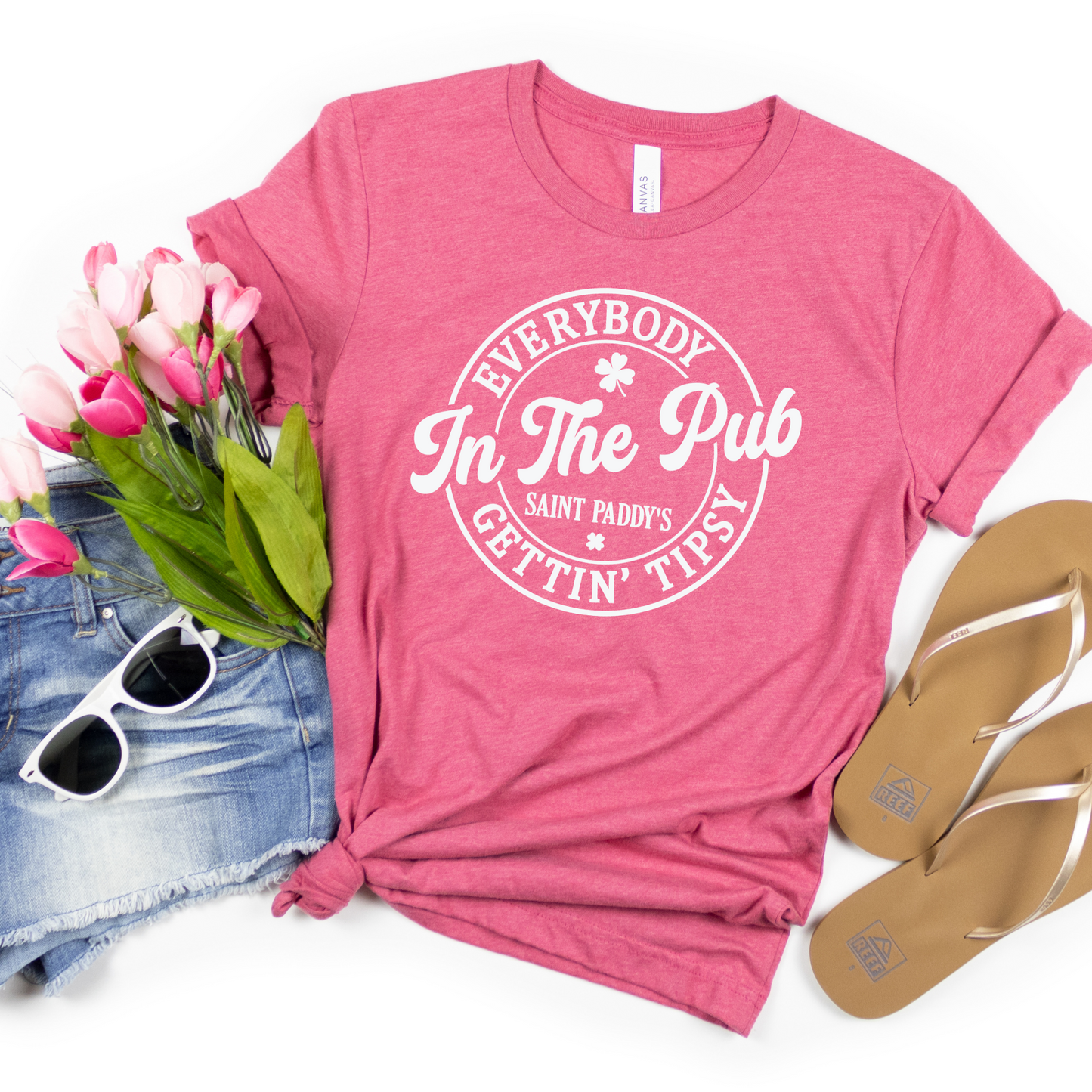 Everybody Getting Tipsy in the Pub on St. Paddy's Day t-shirt
